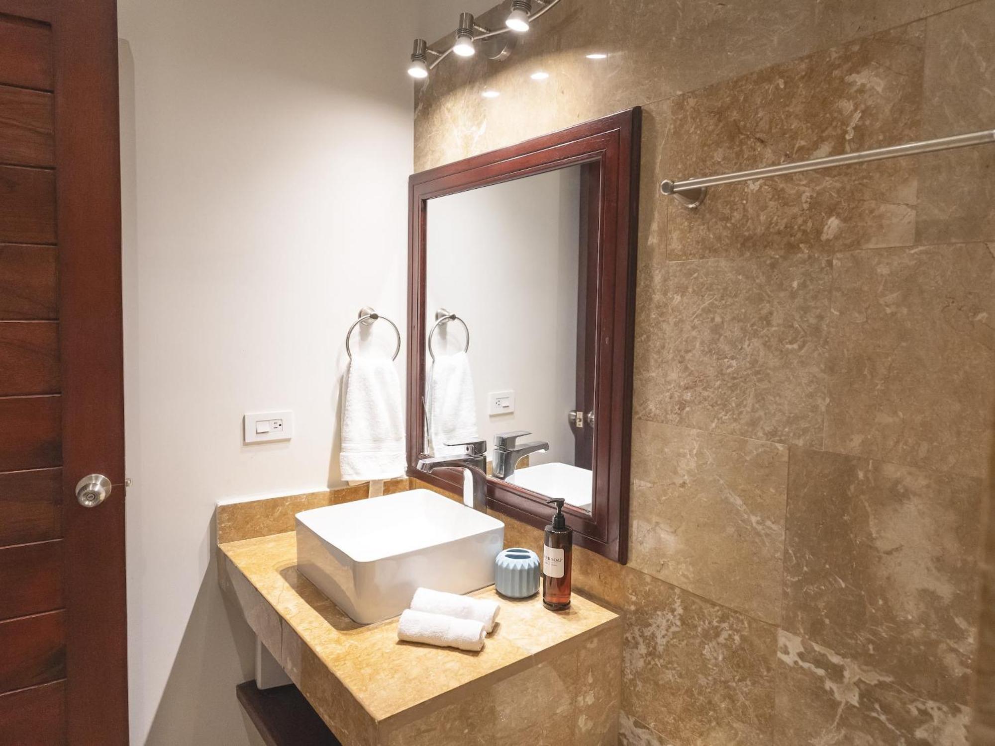 Surfside Apartments - Playa Carmen Playa Santa Teresa  Екстер'єр фото